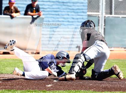 Thumbnail 3 in Galena vs. Ralston Valley (Coach Bob Invitational) photogallery.