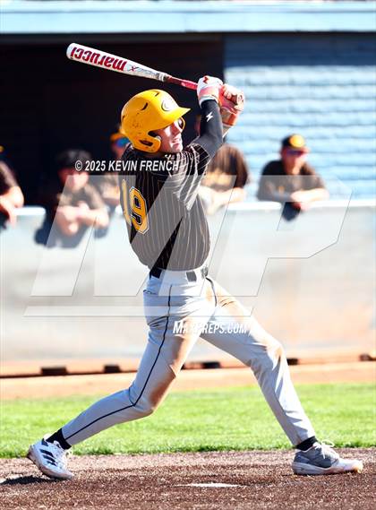 Thumbnail 3 in Galena vs. Ralston Valley (Coach Bob Invitational) photogallery.