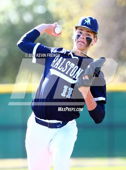 Thumbnail 2 in Galena vs. Ralston Valley (Coach Bob Invitational) photogallery.