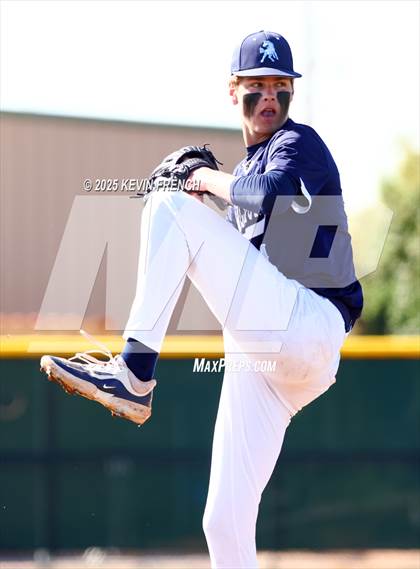 Thumbnail 1 in Galena vs. Ralston Valley (Coach Bob Invitational) photogallery.