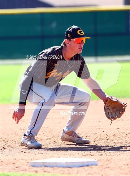 Thumbnail 2 in Galena vs. Ralston Valley (Coach Bob Invitational) photogallery.