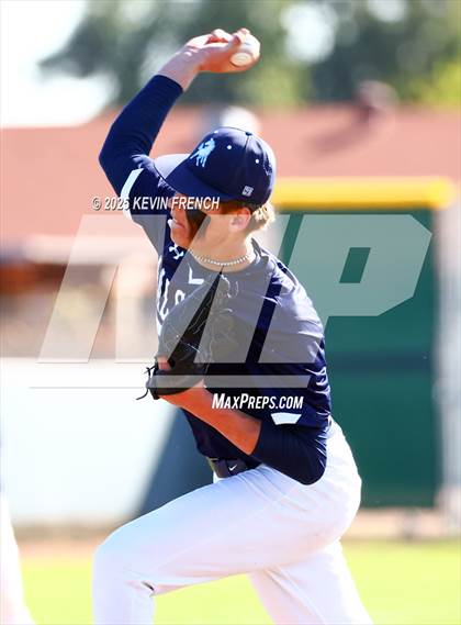 Thumbnail 2 in Galena vs. Ralston Valley (Coach Bob Invitational) photogallery.