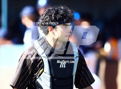 Thumbnail 1 in Galena vs. Ralston Valley (Coach Bob Invitational) photogallery.