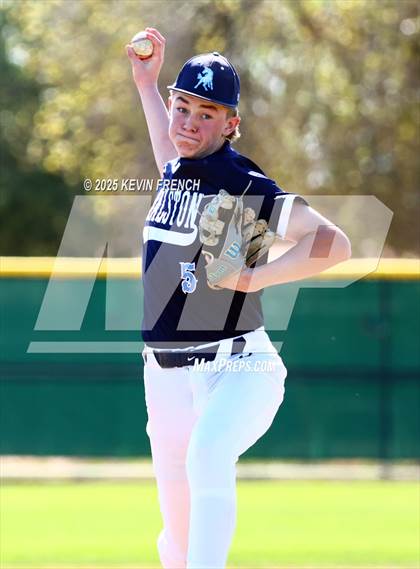 Thumbnail 1 in Galena vs. Ralston Valley (Coach Bob Invitational) photogallery.