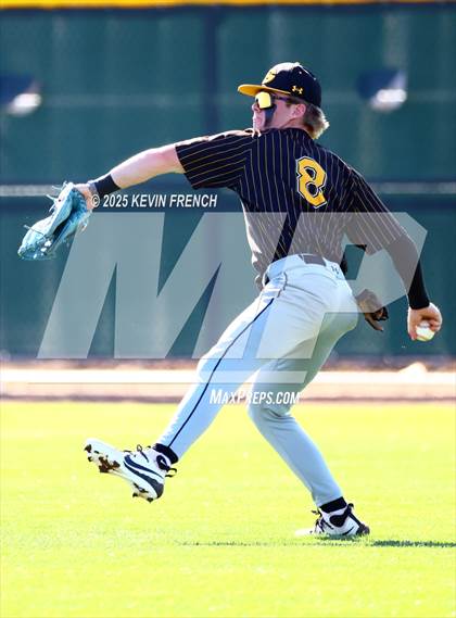 Thumbnail 3 in Galena vs. Ralston Valley (Coach Bob Invitational) photogallery.