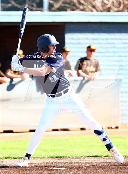 Thumbnail 2 in Galena vs. Ralston Valley (Coach Bob Invitational) photogallery.