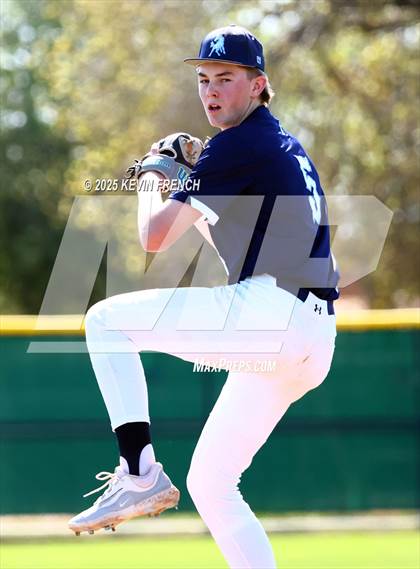 Thumbnail 2 in Galena vs. Ralston Valley (Coach Bob Invitational) photogallery.