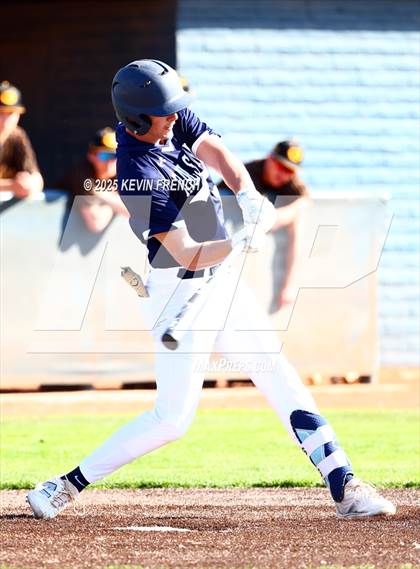 Thumbnail 1 in Galena vs. Ralston Valley (Coach Bob Invitational) photogallery.