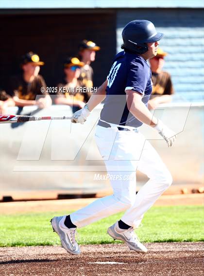 Thumbnail 3 in Galena vs. Ralston Valley (Coach Bob Invitational) photogallery.