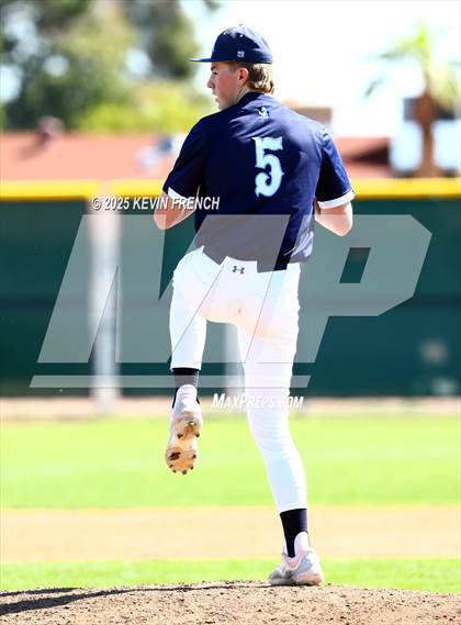 Thumbnail 2 in Galena vs. Ralston Valley (Coach Bob Invitational) photogallery.