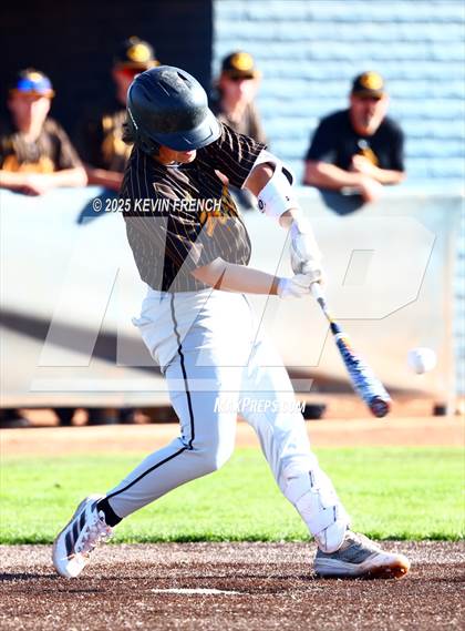 Thumbnail 1 in Galena vs. Ralston Valley (Coach Bob Invitational) photogallery.