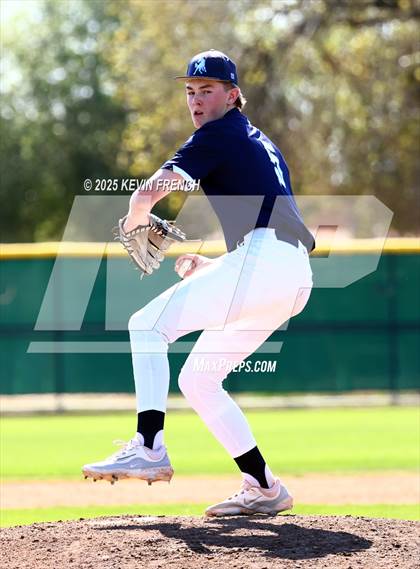 Thumbnail 1 in Galena vs. Ralston Valley (Coach Bob Invitational) photogallery.