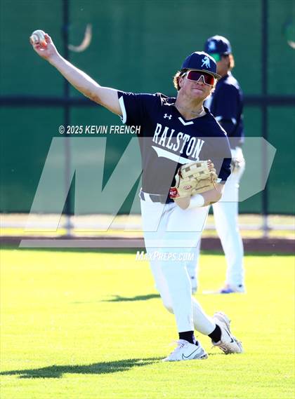 Thumbnail 2 in Galena vs. Ralston Valley (Coach Bob Invitational) photogallery.