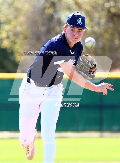 Thumbnail 3 in Galena vs. Ralston Valley (Coach Bob Invitational) photogallery.
