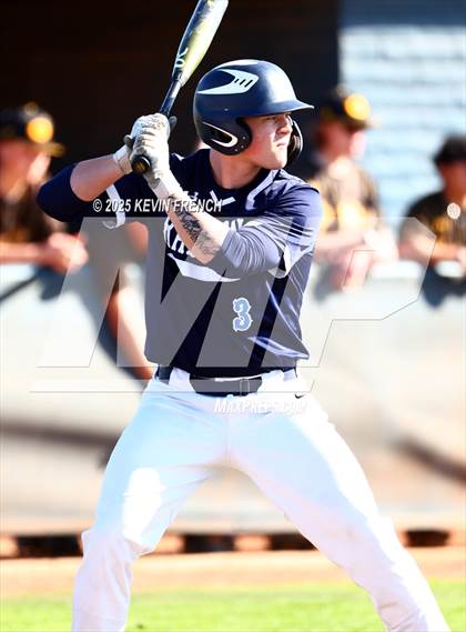 Thumbnail 2 in Galena vs. Ralston Valley (Coach Bob Invitational) photogallery.