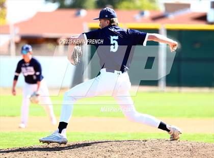 Thumbnail 2 in Galena vs. Ralston Valley (Coach Bob Invitational) photogallery.