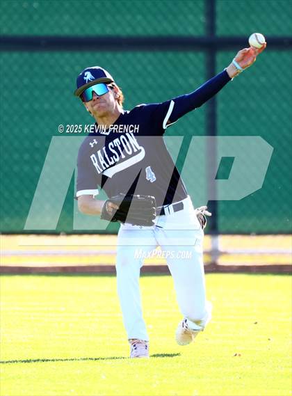 Thumbnail 2 in Galena vs. Ralston Valley (Coach Bob Invitational) photogallery.
