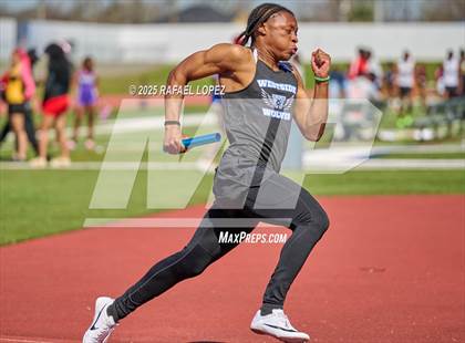 Thumbnail 1 in Houston ISD Relays (4x100M) photogallery.