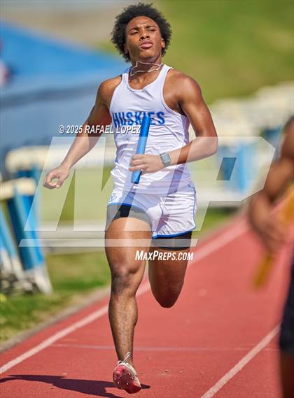 Thumbnail 1 in Houston ISD Relays (4x100M) photogallery.