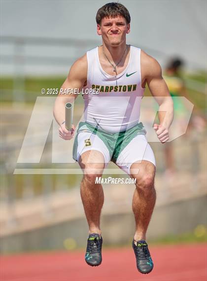 Thumbnail 1 in Houston ISD Relays (4x100M) photogallery.