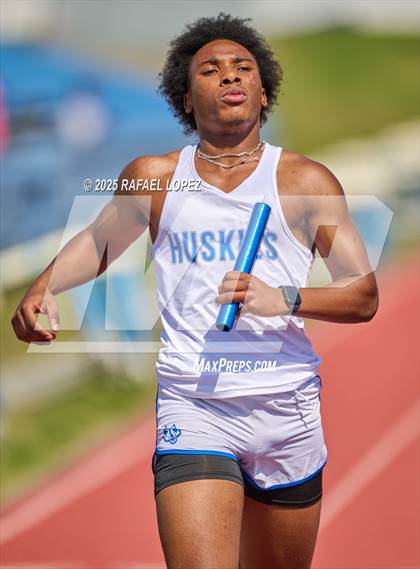 Thumbnail 2 in Houston ISD Relays (4x100M) photogallery.