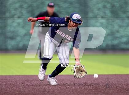 Thumbnail 2 in Aubrey vs. Van Alstyne (UIL 4A Baseball Regional Quarterfinal) photogallery.