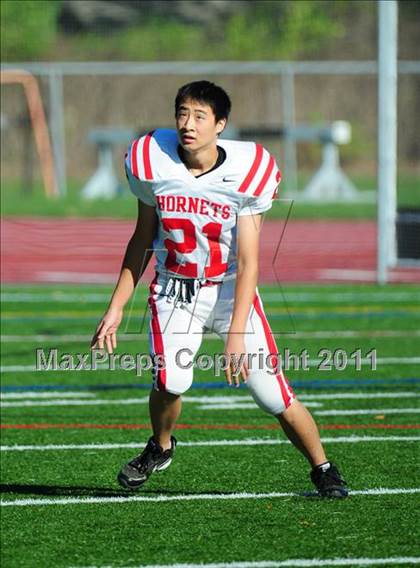 Thumbnail 2 in JV: Branford @ Guilford photogallery.