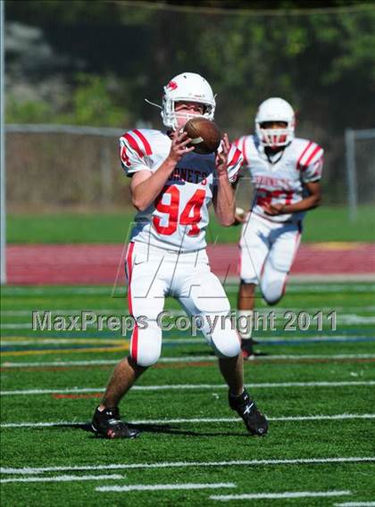Thumbnail 3 in JV: Branford @ Guilford photogallery.