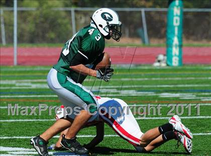 Thumbnail 2 in JV: Branford @ Guilford photogallery.