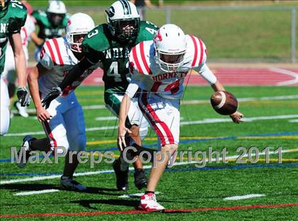 Thumbnail 2 in JV: Branford @ Guilford photogallery.