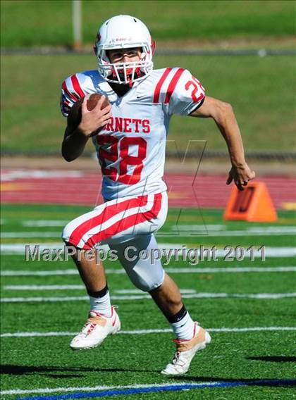 Thumbnail 3 in JV: Branford @ Guilford photogallery.