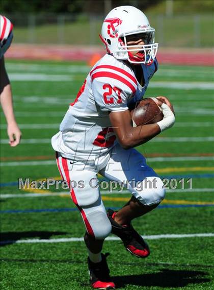 Thumbnail 3 in JV: Branford @ Guilford photogallery.