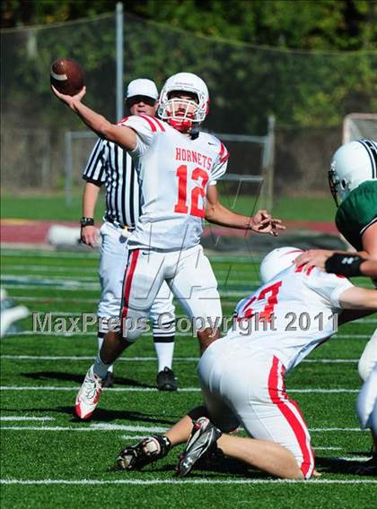 Thumbnail 3 in JV: Branford @ Guilford photogallery.