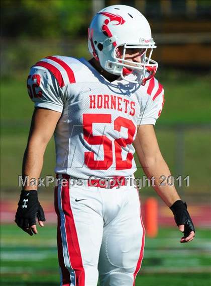 Thumbnail 2 in JV: Branford @ Guilford photogallery.