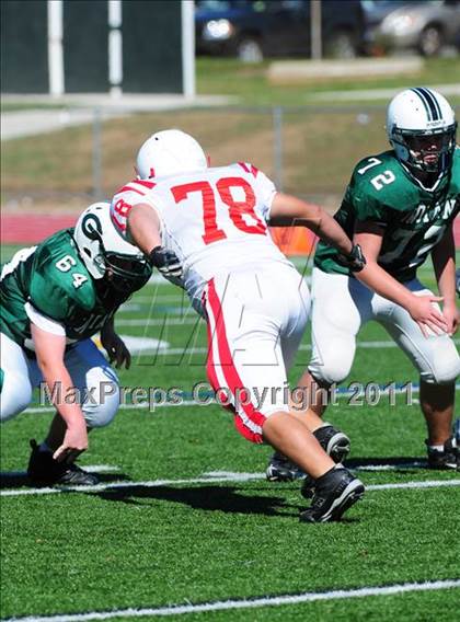 Thumbnail 2 in JV: Branford @ Guilford photogallery.