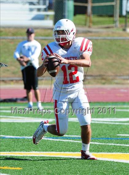 Thumbnail 2 in JV: Branford @ Guilford photogallery.