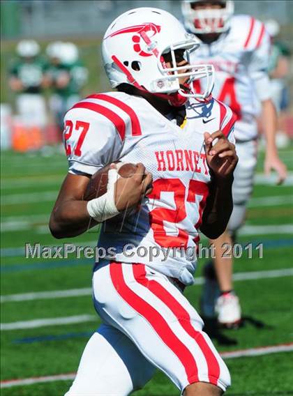 Thumbnail 3 in JV: Branford @ Guilford photogallery.