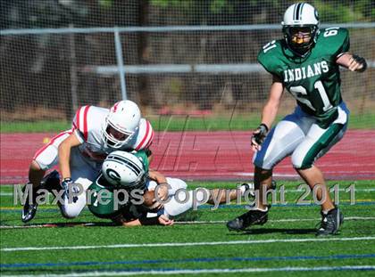 Thumbnail 2 in JV: Branford @ Guilford photogallery.