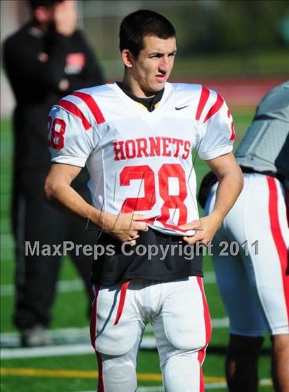 Thumbnail 1 in JV: Branford @ Guilford photogallery.