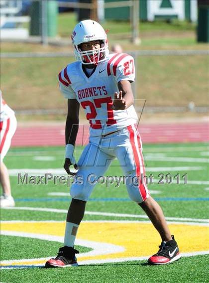 Thumbnail 3 in JV: Branford @ Guilford photogallery.