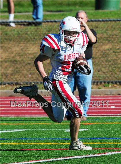 Thumbnail 1 in JV: Branford @ Guilford photogallery.