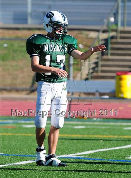 Thumbnail 3 in JV: Branford @ Guilford photogallery.