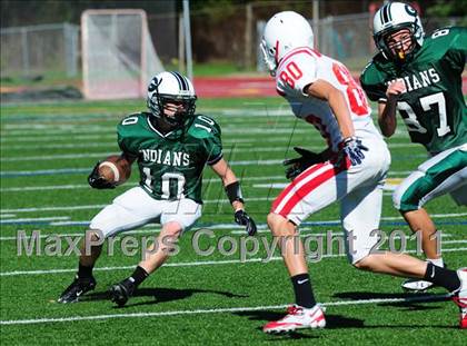 Thumbnail 2 in JV: Branford @ Guilford photogallery.