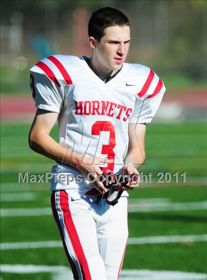 Thumbnail 3 in JV: Branford @ Guilford photogallery.