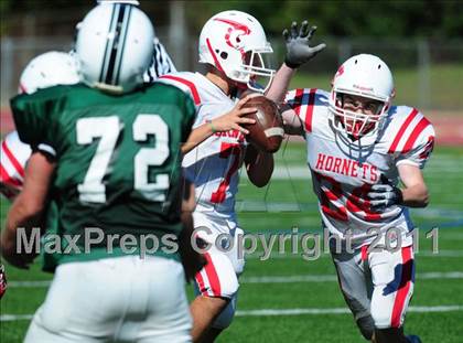 Thumbnail 2 in JV: Branford @ Guilford photogallery.