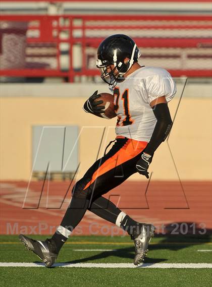 Thumbnail 1 in JV: Selma @ McClatchy photogallery.