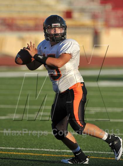 Thumbnail 1 in JV: Selma @ McClatchy photogallery.