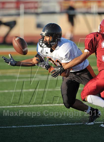Thumbnail 2 in JV: Selma @ McClatchy photogallery.