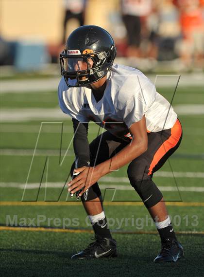 Thumbnail 1 in JV: Selma @ McClatchy photogallery.