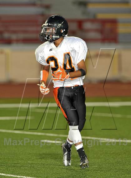 Thumbnail 2 in JV: Selma @ McClatchy photogallery.